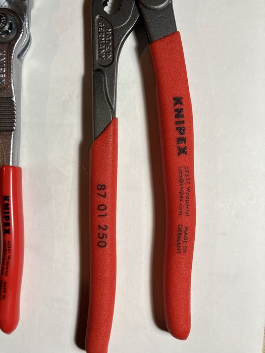 2 Alicates Knipex novos