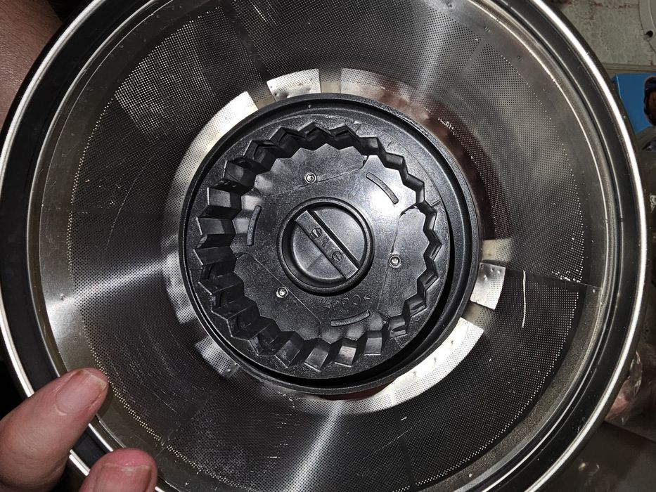 Cоковижималка PHILIPS HR1871