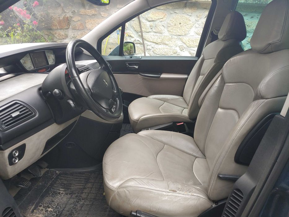 Peugeot 807 2.2 HDi 170cv 7 Lugares | Nacional