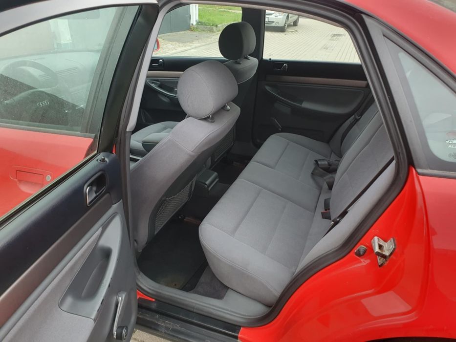 Audi A4 B5 1.8 1997r. 125KM 161tys. Automat auto doinwestowane