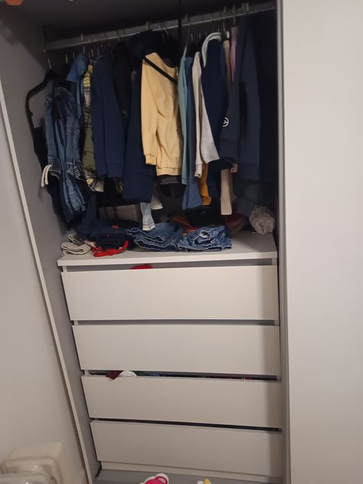 Roupeiro Conforama