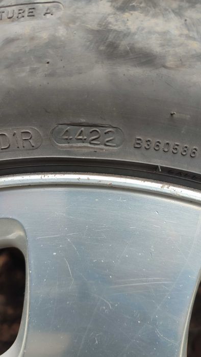 Диски р17 з шинами Dunlop