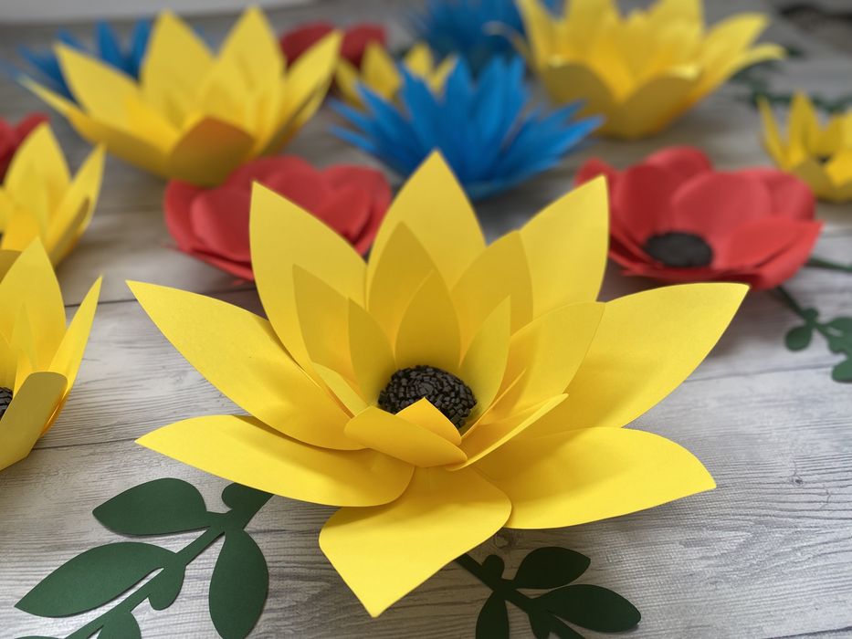 Сет цветов из бумаги, композиция, декор на стену, украшение зала