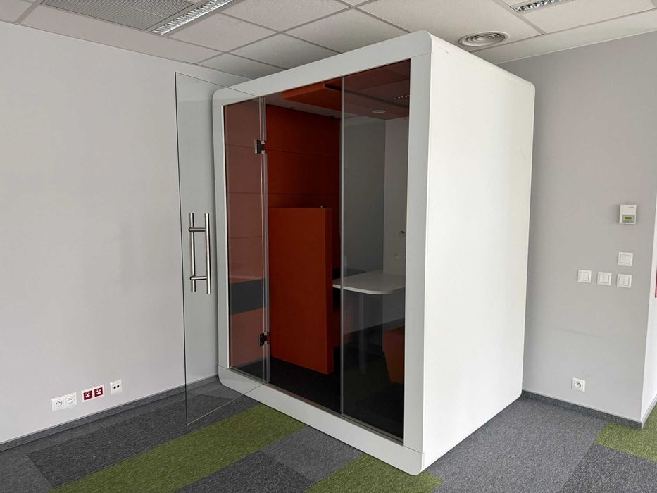 Budka akustyczna telefoniczna HUSHFREE Mikomax budki telefoniczne biur