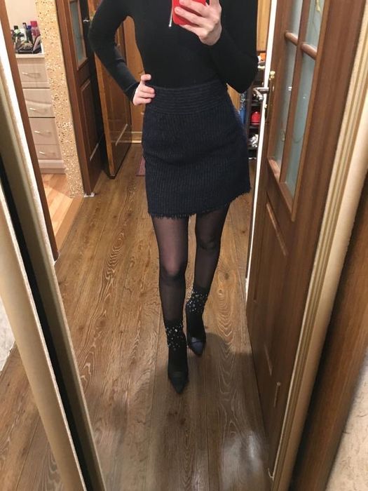 Ідеальна тепла спідниця для прохолодних осінніх днів висока талія