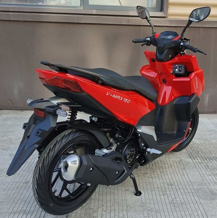 Продаю скутер Viper VP150X-VMAX