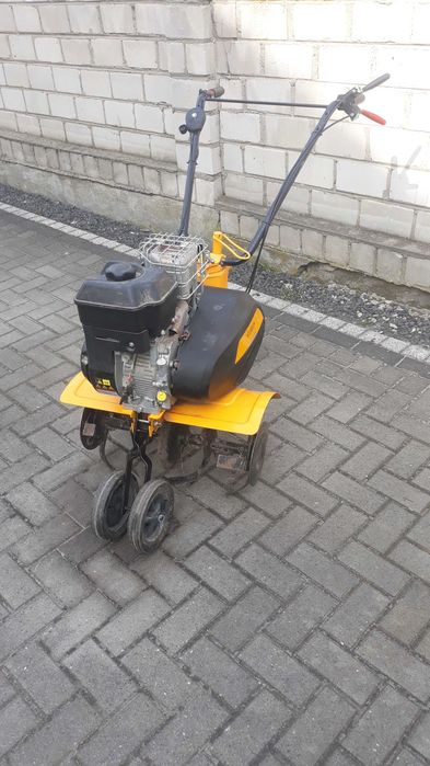 Wynajem GLEBOGRYZARKI spalinowe z napędem , usługi -DOWÓZ