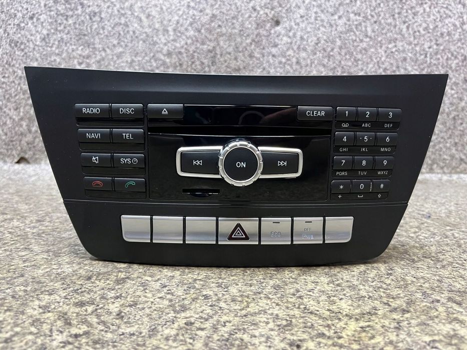 Radio nawigacja GPS czytnik plyt CD Mercedes W204 LIFT BDB W212