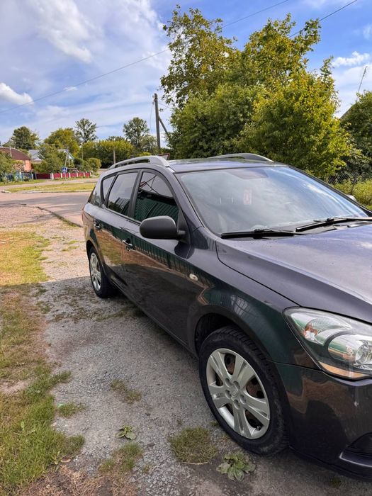 Продам kia ceed 2009