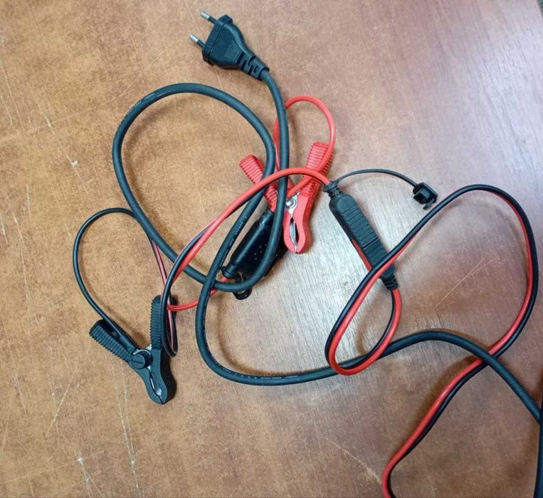 Зарядное устройство BOSCH C3 для аккумулятора