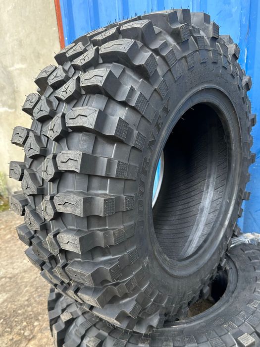 35x12.50R17 Journey WN02 Claw MT 4X4