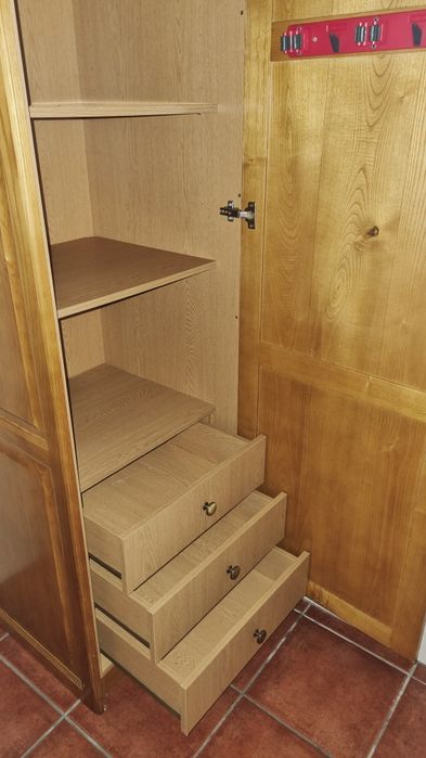 Armário cozinha madeira