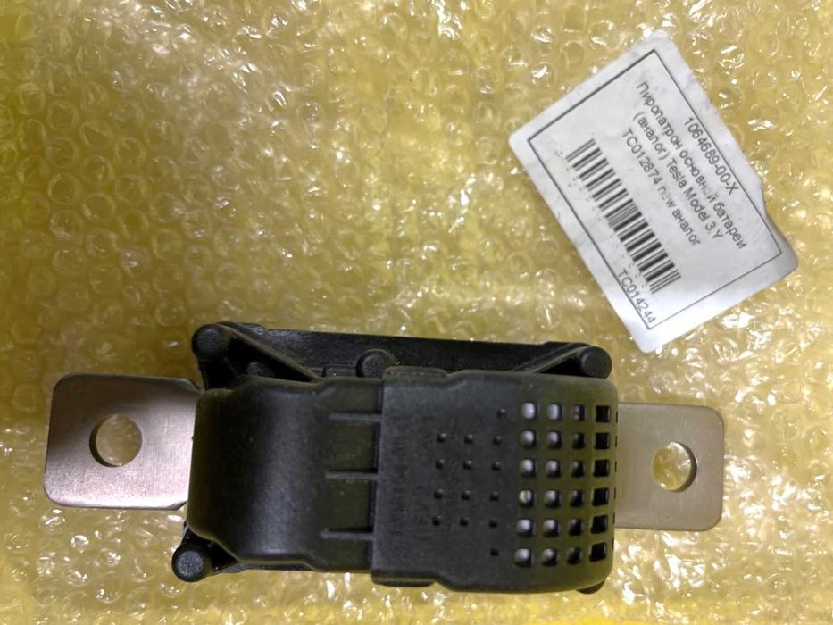 Піропатрон основної батареї Tesla Model 3, Y 2019, 1064689-00-x