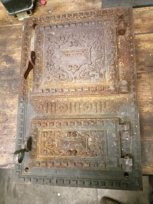 Drzwiczki żeliwne piec wędzarnia