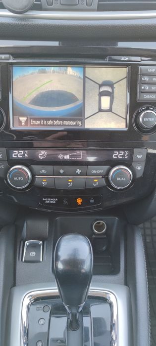 Ніссан Кашкай автомат дизель топова комплектація