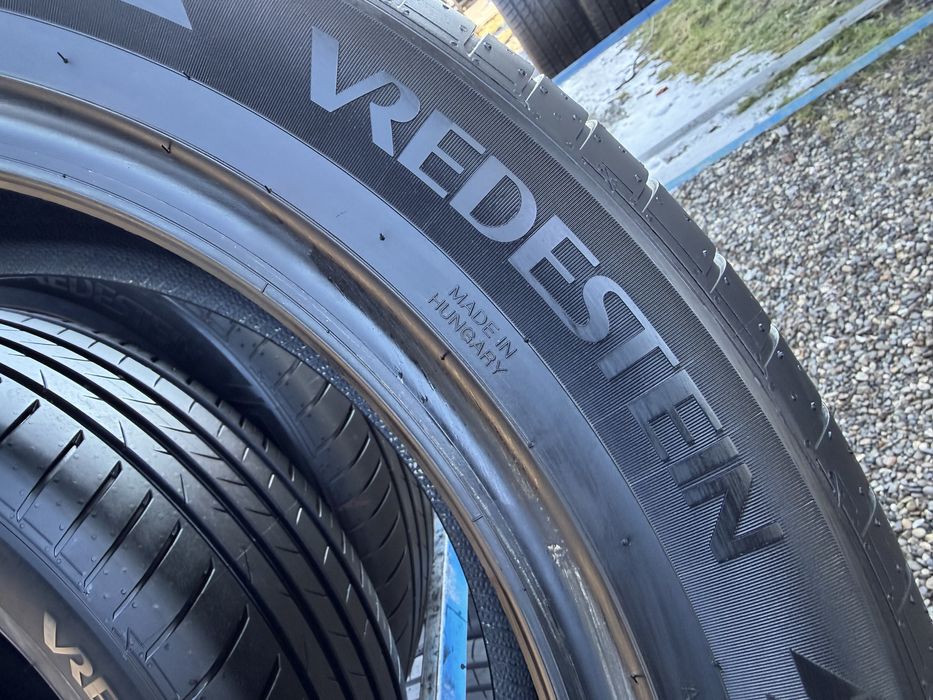 Шини 225/55 R19 Vredestein 4шт
