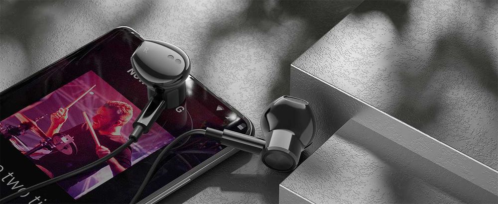 Słuchawki douszne z mikrofonem USB-C do telefonu tabletu magnes etui