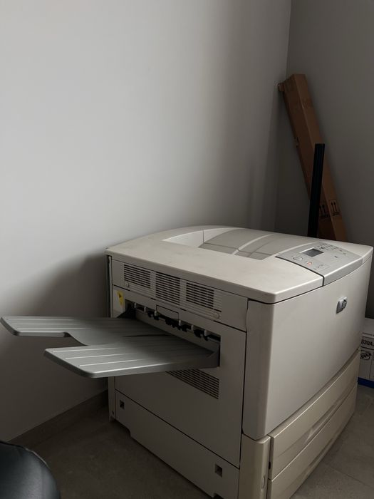 Принтер на А3,А4 HP LaserJet 9040dn