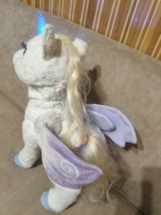 інтерактивна іграшка Єдиноріг StarLily із серії FurReal Friends від Ha