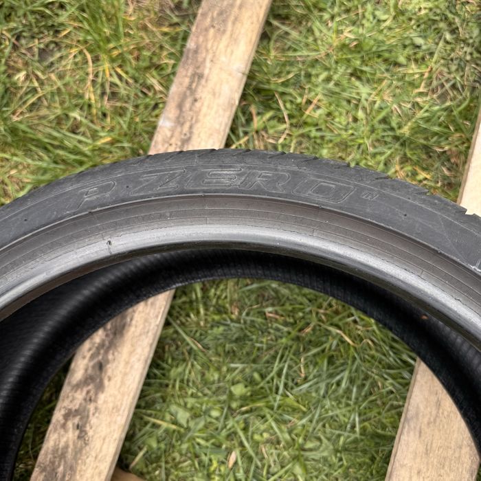 2 шт літні 225/35/19 pirelli p zero