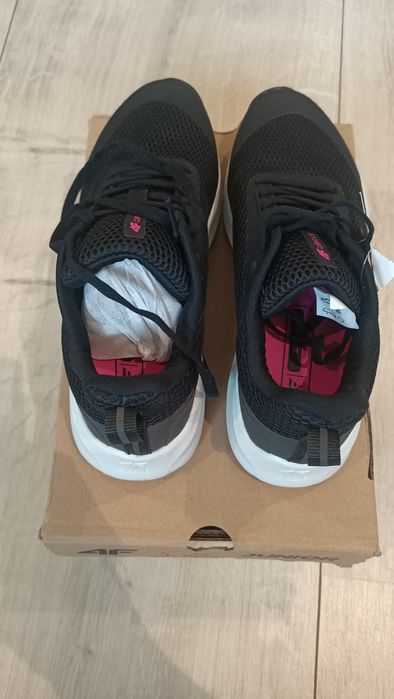 Buty 4F.Nowe- Polecam!