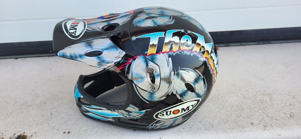Capacete Suomy usado
