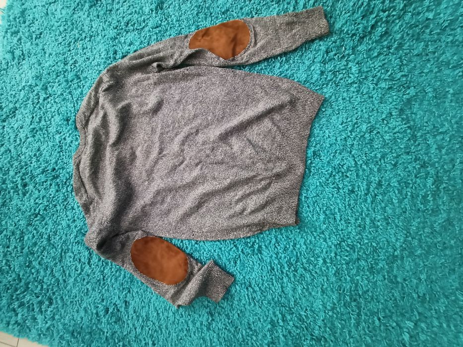 Sweter męski/młodzieżowy- rozm. S - Reserved