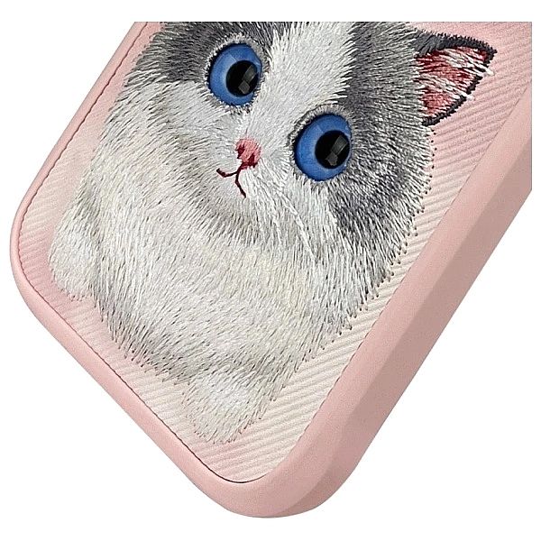 Etui Nimmy Big Eyed Pet 2.0 Cat na iPhone 16 Pro Max - różowe
