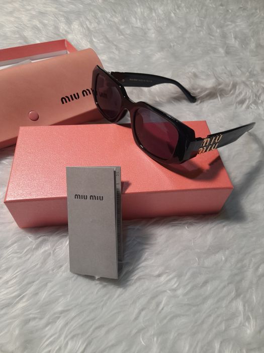 Óculos de sol Miu Miu