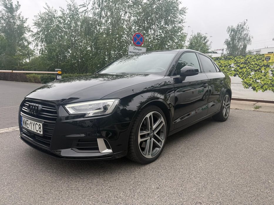 Audi A3 Sportback Audi A3 Sedan 2.0 TFSI quattro 220 KM S tronic  Premium