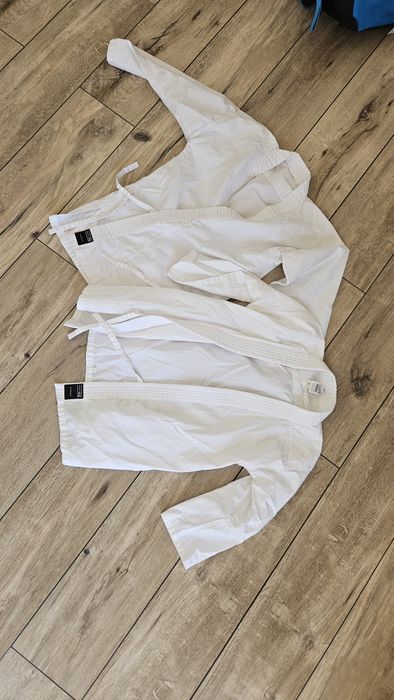 Gi, karateka r. 140 zestaw 2+1