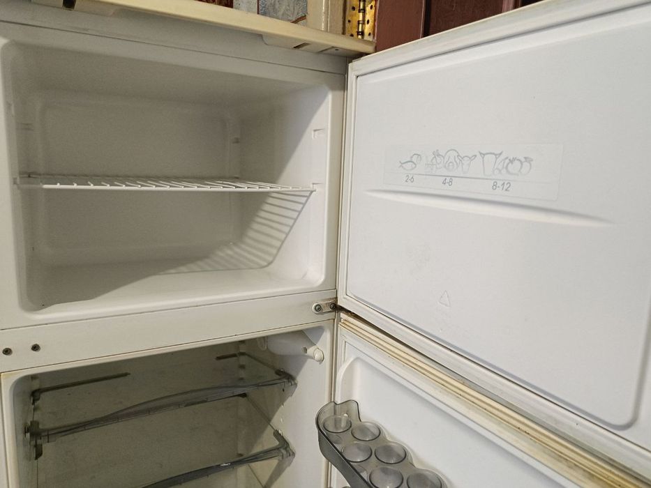Продам холодильник б/у рабочий