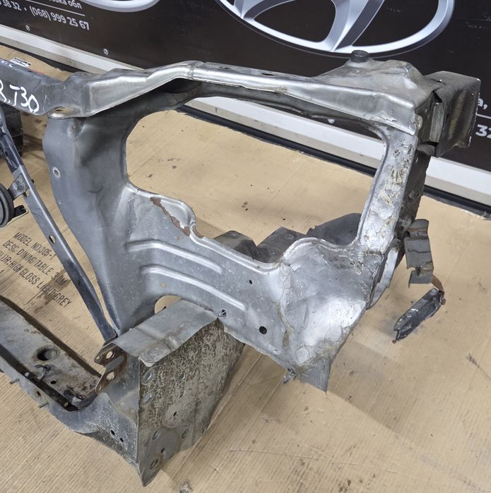 Телевізор екран лонжерон Nissan X Trail T30 Нісан Х Трейл розборка