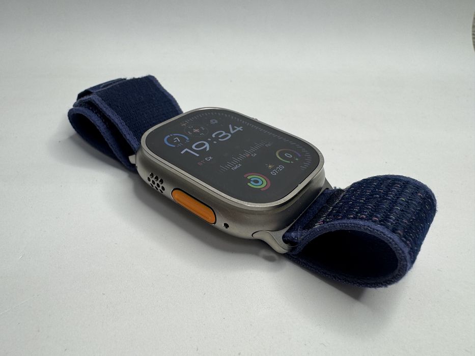 Apple Watch Ultra 2 Titanium Blue Ocean Band