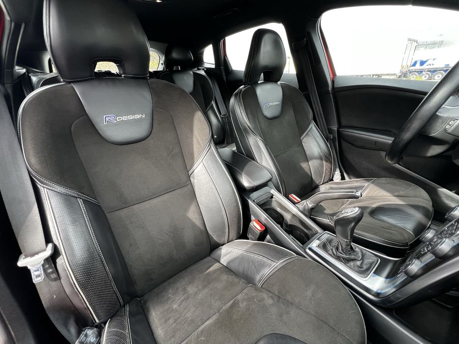 Volvo V40 D2 R-Design