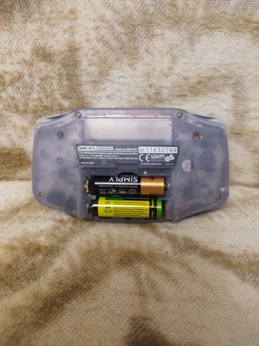 Продам Nintendo game boy advance