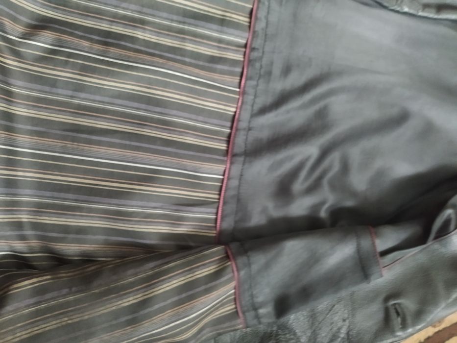 Куртка чоловіча шкіряна весна