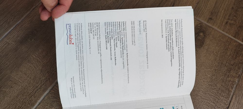 Podręcznik sprzedaż towarów zajęcia w pracowni 3 A . 18.2 2012