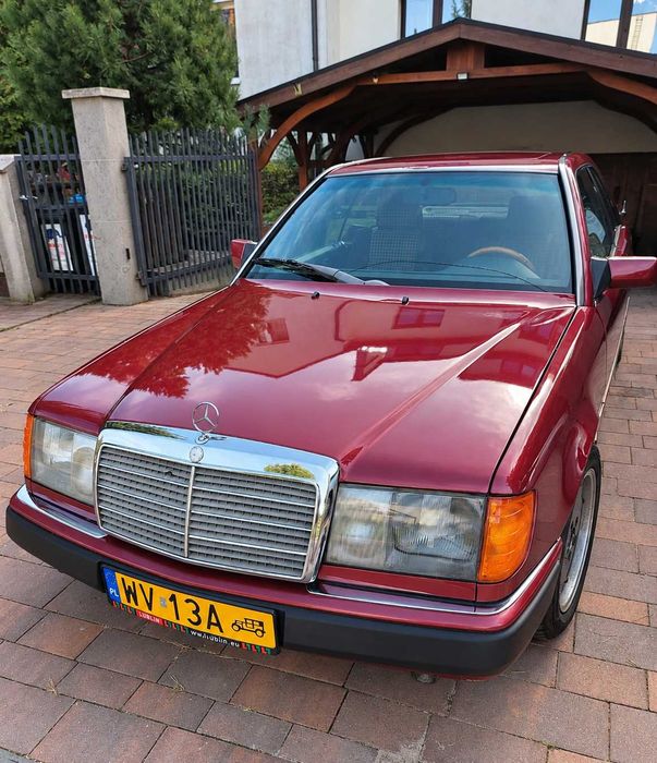 Mercedes-Benz W124