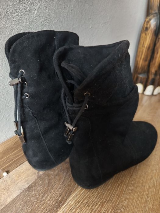 Buty botki CCC Jenny Fairy welurowe