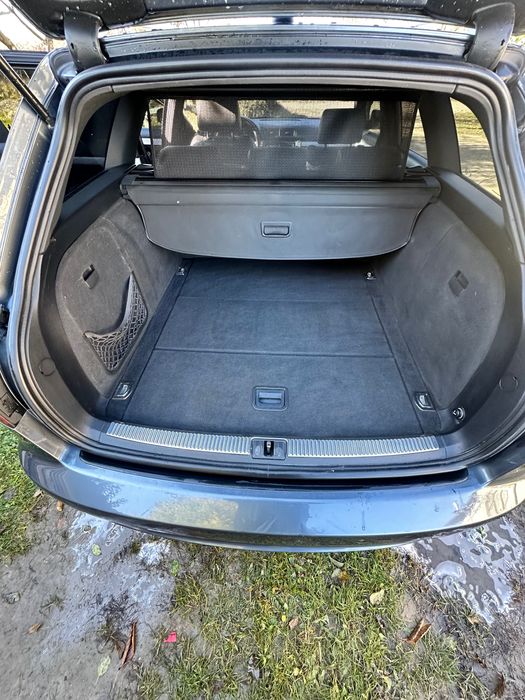 Продам Ауді а4 2.0