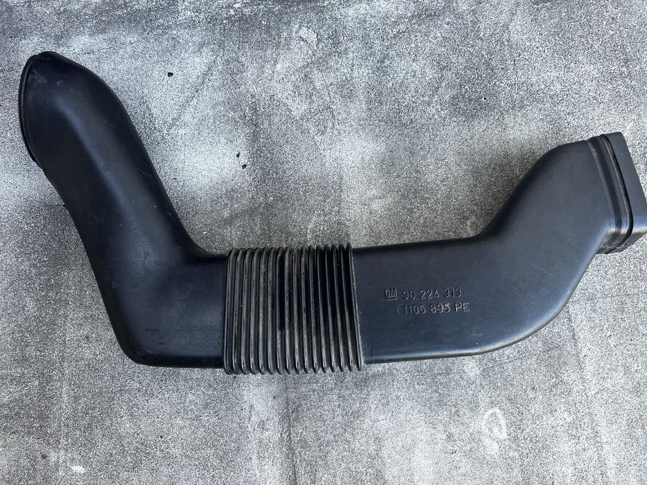 Воздуховод opel omega a GM 90224313