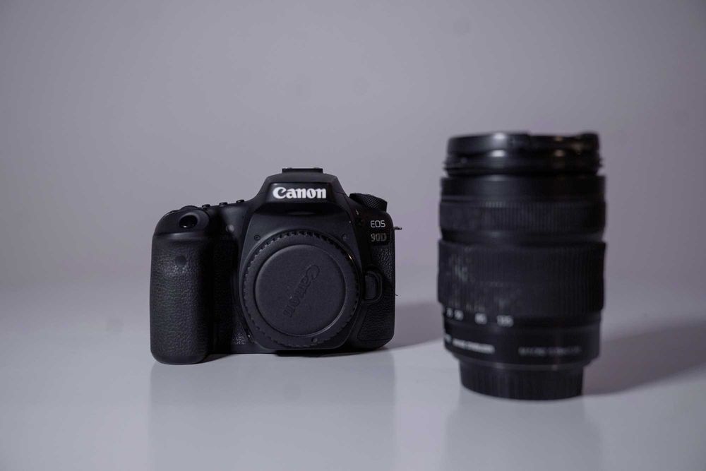 CANON 90D - Câmara Fotográfica e de Filmar