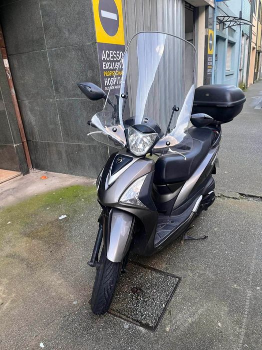 Moto Symphony st 125 cc