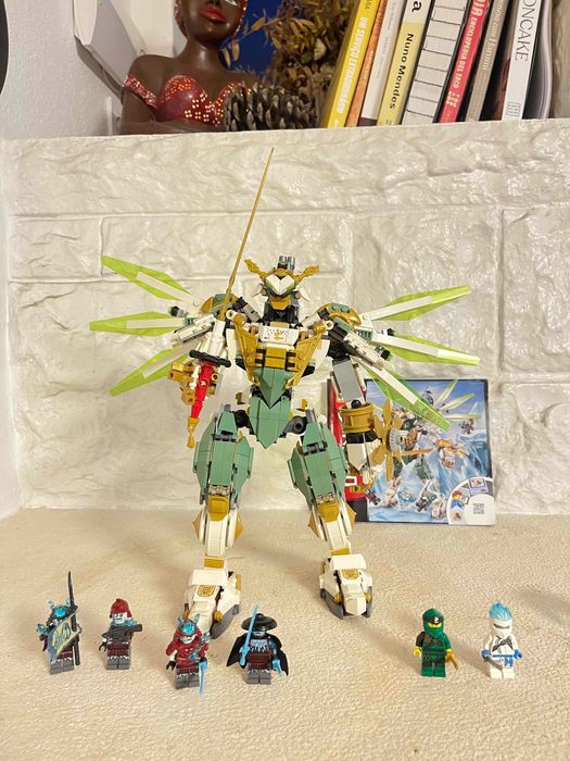 O robô titã de Lloyd (lego ninjago 70676)