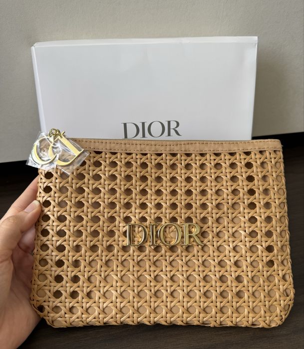 Косметичка Dior нова колекція