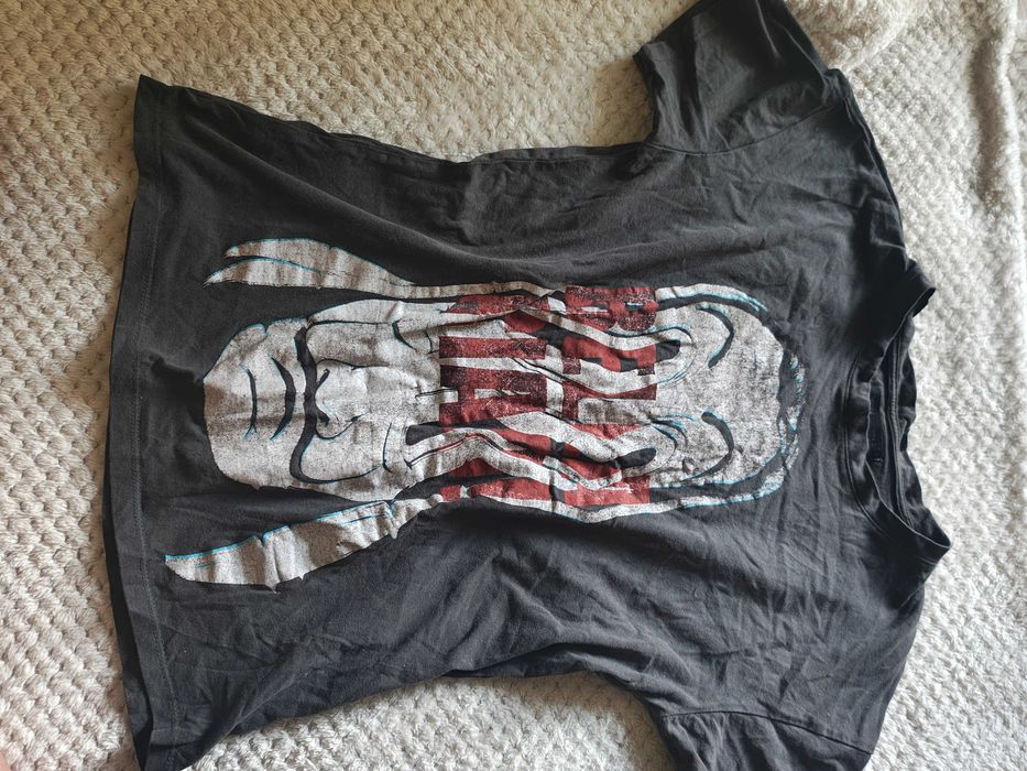 T-shirt ,Dom z papieru
