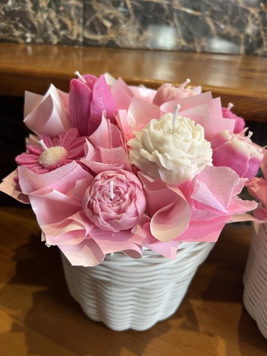 Букет з свічок, кашпо з ротангу, подарунок