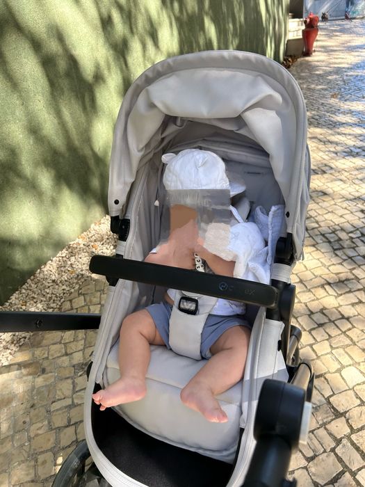Carrinho Cybex EOS 2 em 1