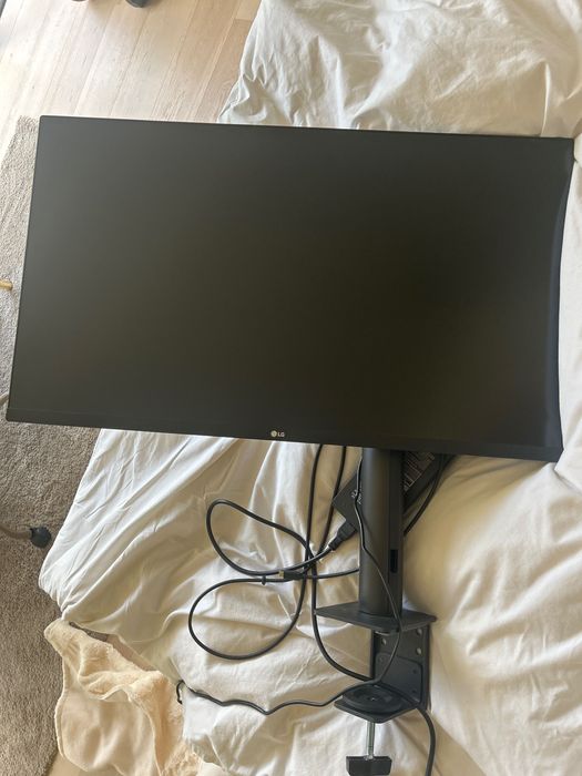 Monitor/Telvisao -LG